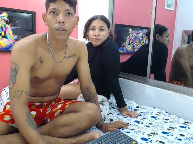 latinosninfomanos live cam on BongaCams