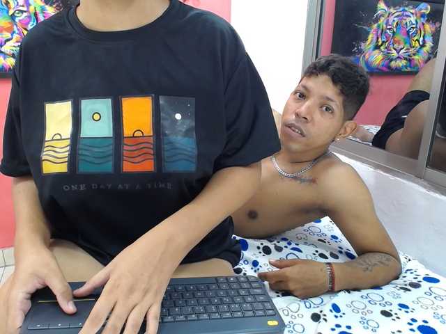 latinosninfomanos