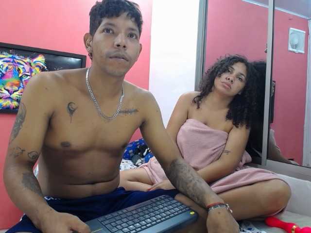 latinosninfomanos live cam on BongaCams