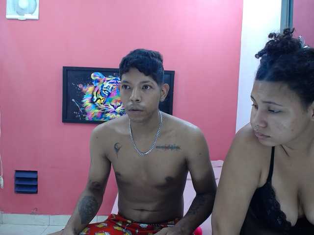 latinosninfomanos live cam on BongaCams