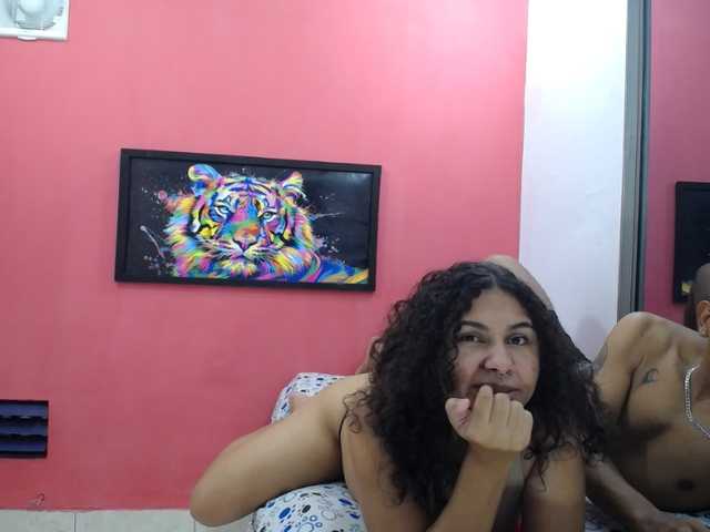 latinosninfomanos live cam on BongaCams