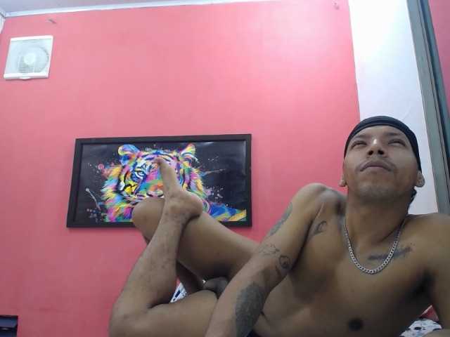 latinosninfomanos