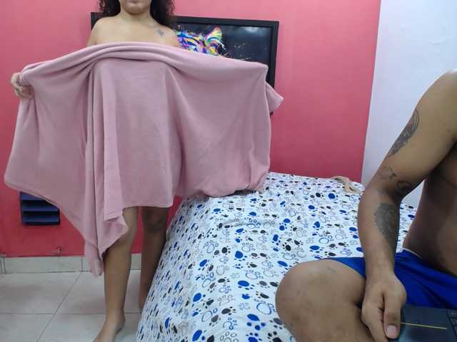 latinosninfomanos live cam on BongaCams