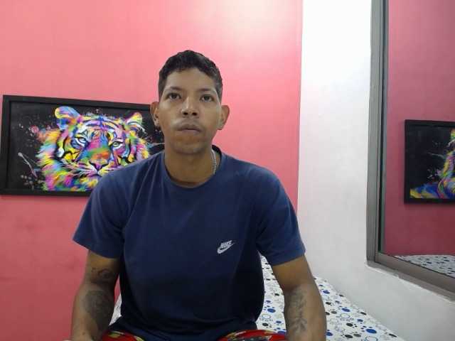 latinosninfomanos