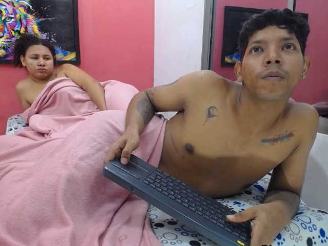 latinosninfomanos live cam on BongaCams