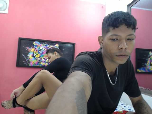 latinosninfomanos live cam on BongaCams