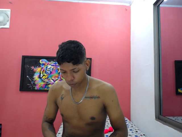 latinosninfomanos