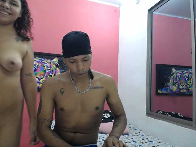latinosninfomanos live cam on BongaCams