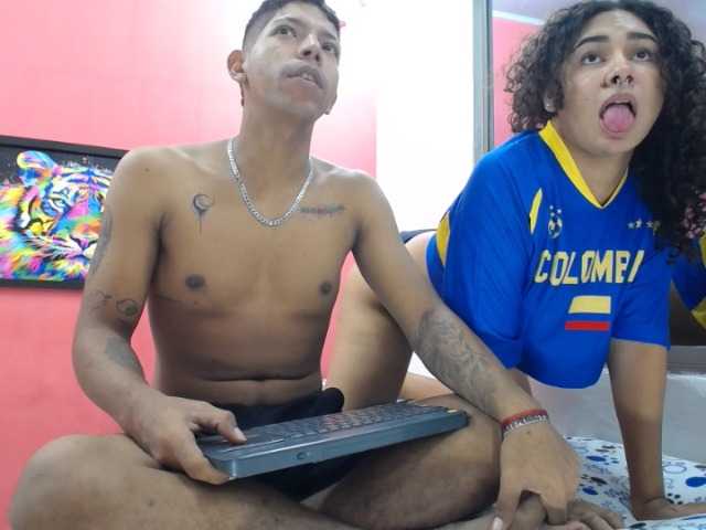 latinosninfomanos live cam on BongaCams
