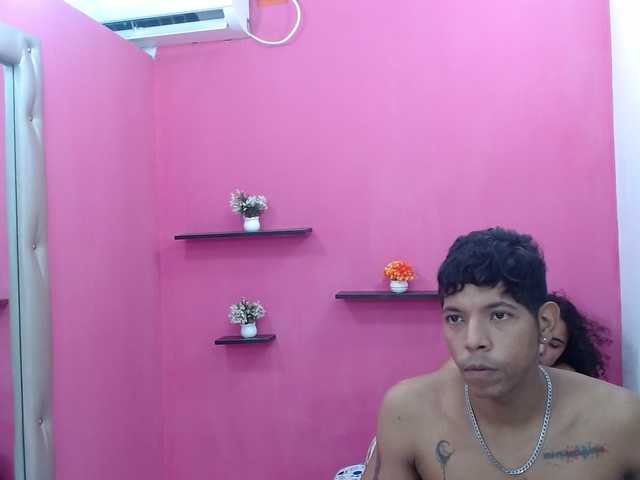 latinosninfomanos live cam on BongaCams