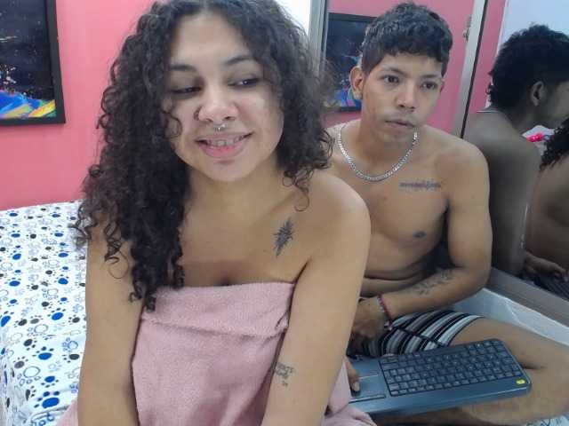 latinosninfomanos live cam on BongaCams