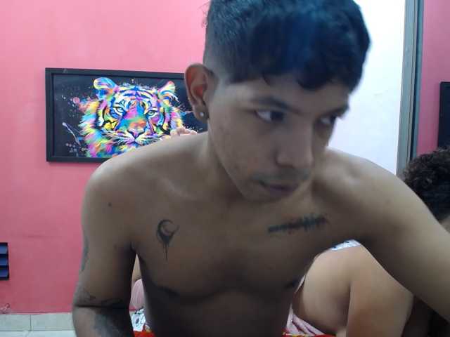 latinosninfomanos