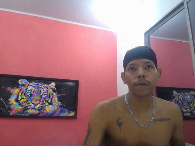 latinosninfomanos