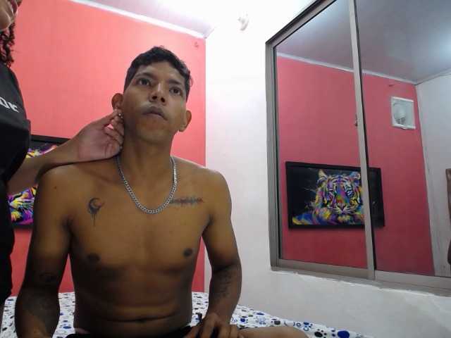 latinosninfomanos live cam on BongaCams