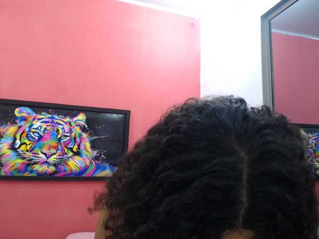 latinosninfomanos live cam on BongaCams