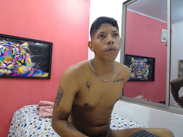 latinosninfomanos