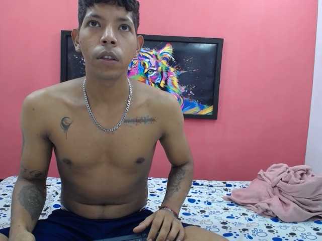 latinosninfomanos