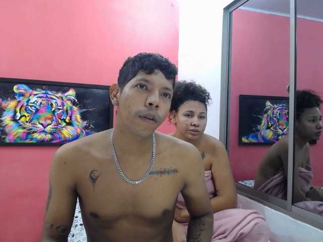 latinosninfomanos live cam on BongaCams