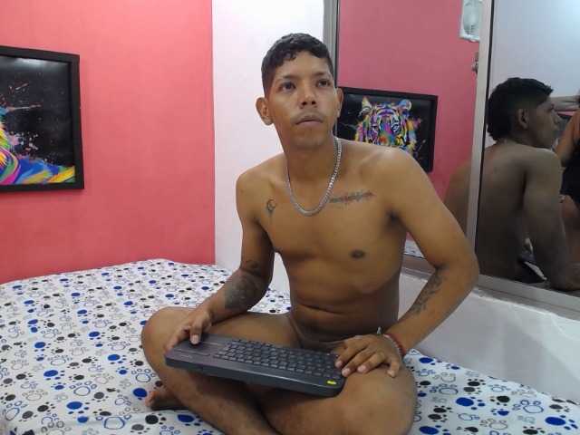 latinosninfomanos