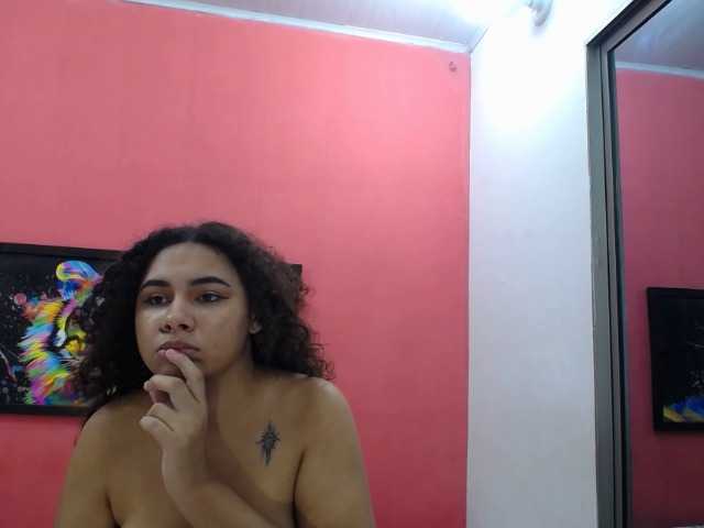 latinosninfomanos live cam on BongaCams
