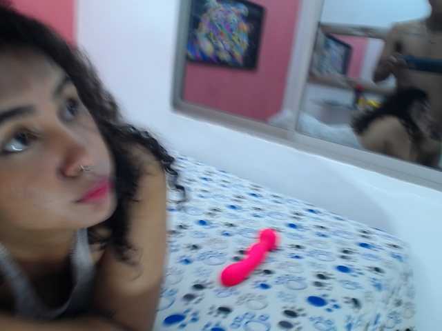 latinosninfomanos live cam on BongaCams