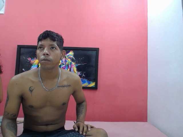 latinosninfomanos live cam on BongaCams