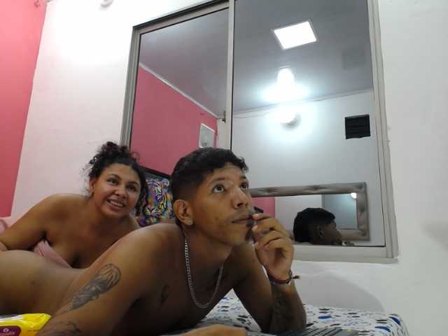 latinosninfomanos live cam on BongaCams