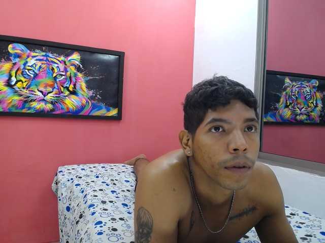 latinosninfomanos
