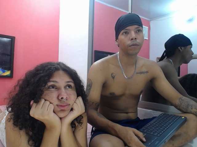 latinosninfomanos live cam on BongaCams