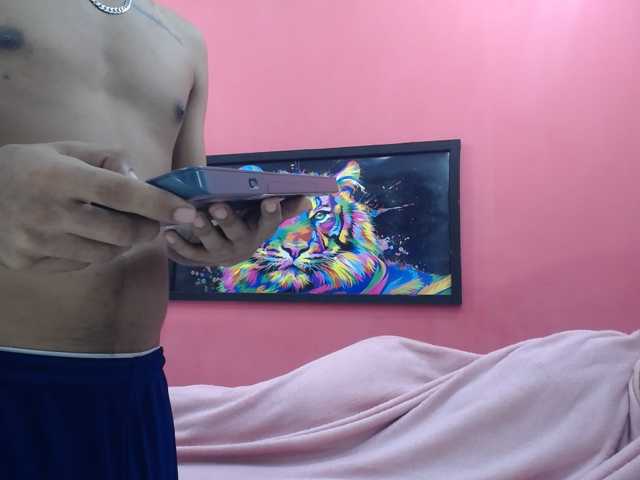 latinosninfomanos