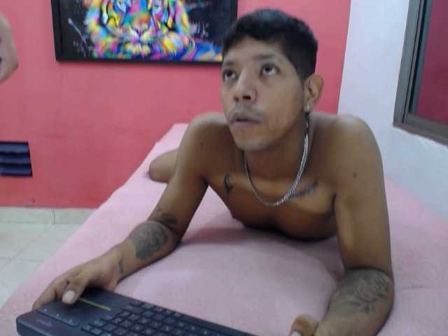 latinosninfomanos