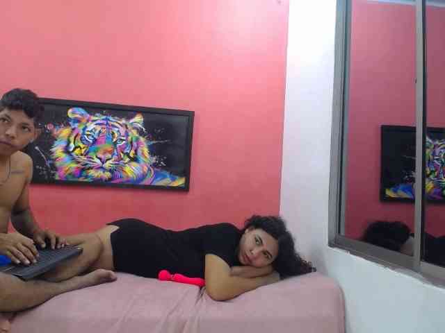 latinosninfomanos Sex Cam Show