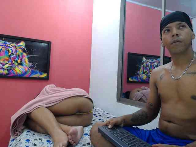 latinosninfomanos webcam