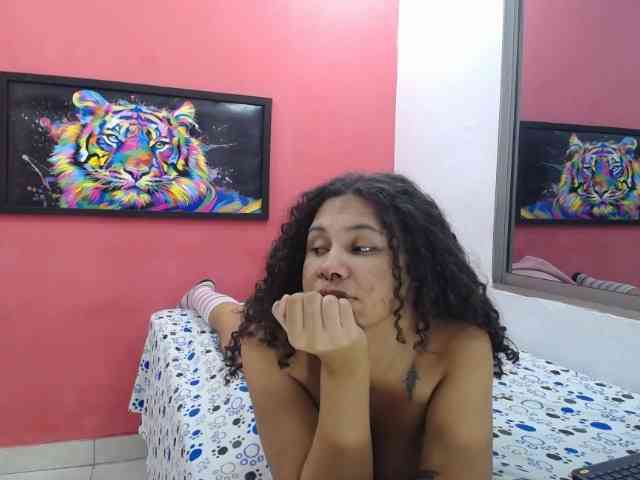 latinosninfomanos webcam