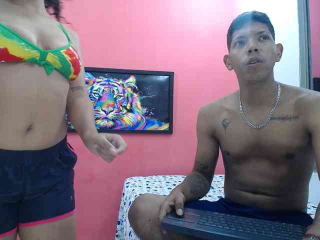 latinosninfomanos Sex Cam Show