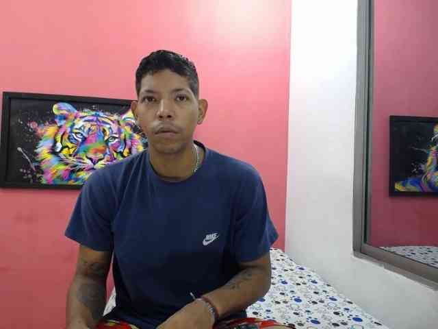 latinosninfomanos latinosninfomanos