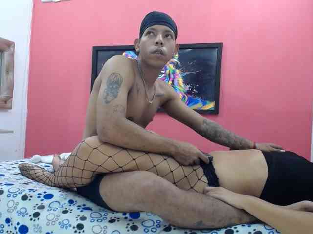 latinosninfomanos