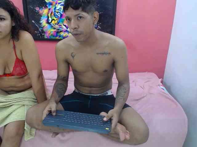 latinosninfomanos webcam