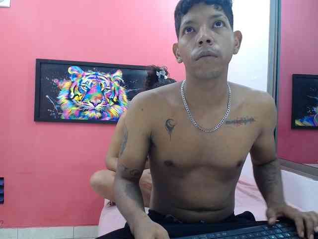 latinosninfomanos