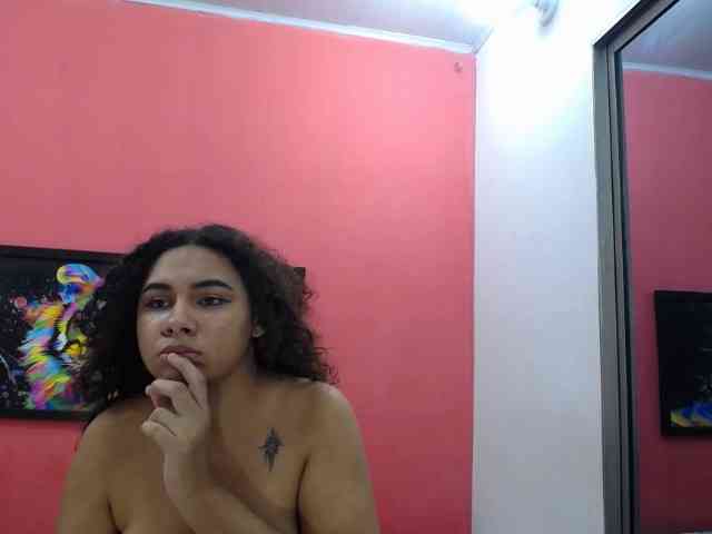 Modelo: latinosninfomanos