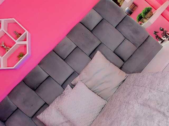 valeriaortga live webcam show