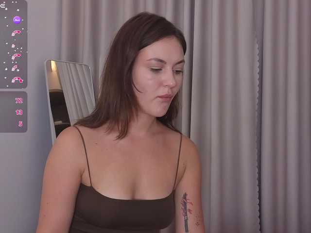 mmilaniiiaa live webcam show