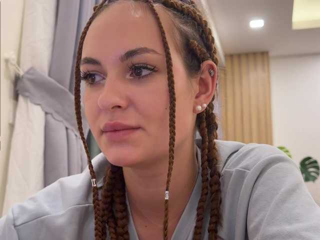 mmilaniiiaa live cam on BongaCams