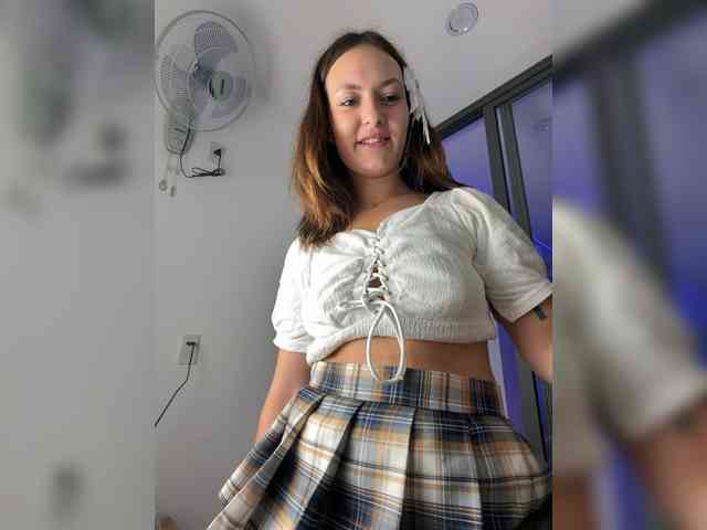-realvibeMi- webcam