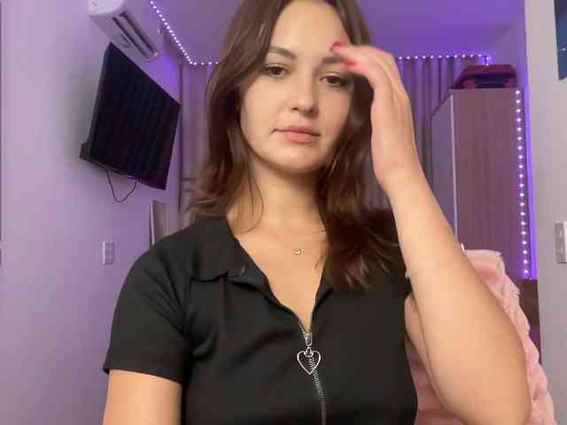 mmilaniiiaa webcam