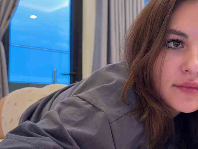 -realvibeMi- webcam