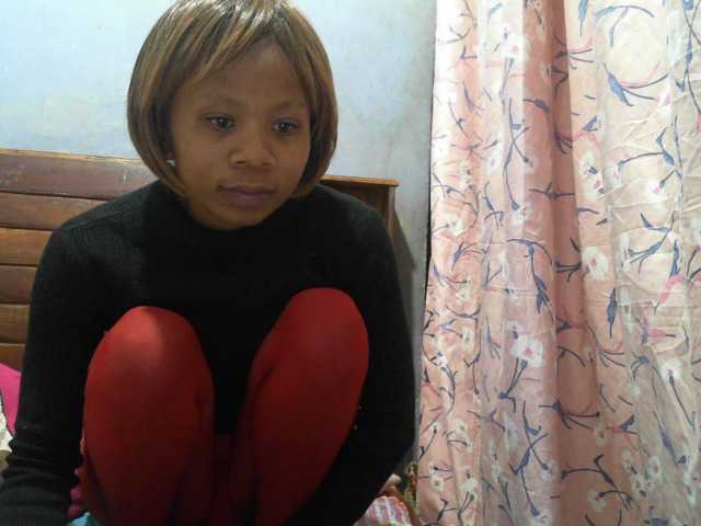 Fitsikiana live cam on BongaCams