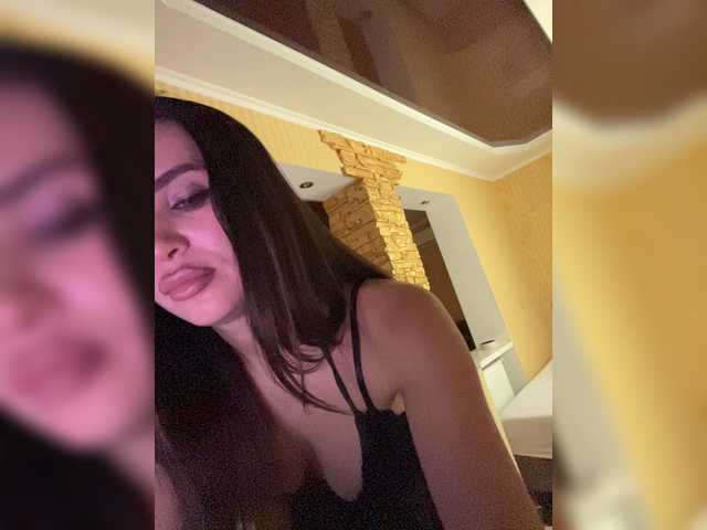 BabyPeach live cam on BongaCams