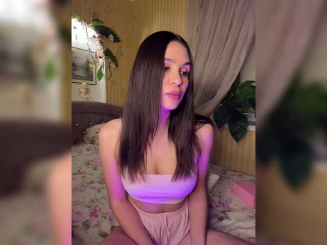 BabyPeach live cam