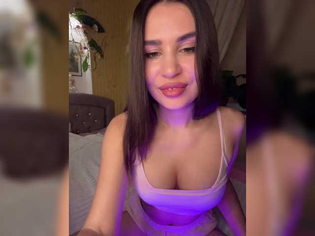 BabyPeach live cam on BongaCams